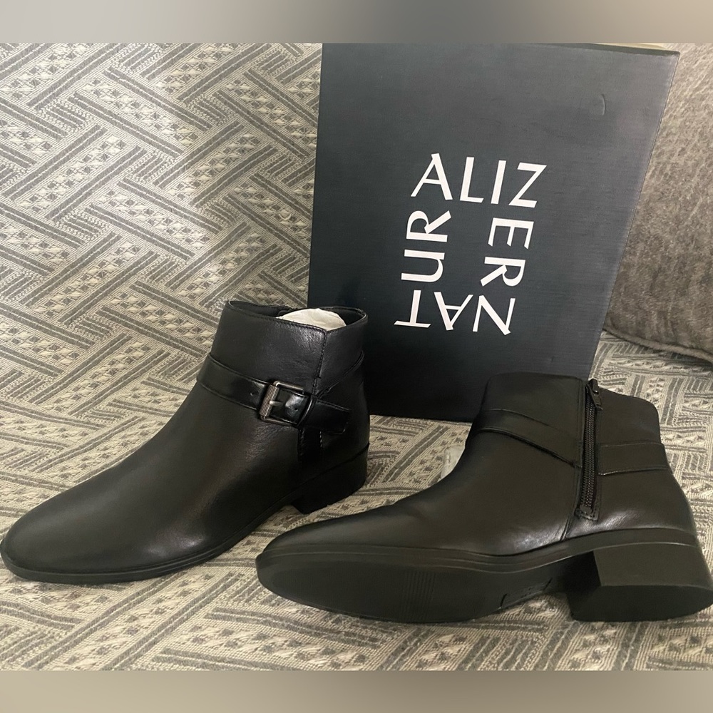 Naturalizer Ronan Leather Ankle Boot